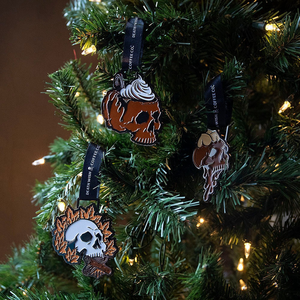 Deck the Skulls Ornament Set