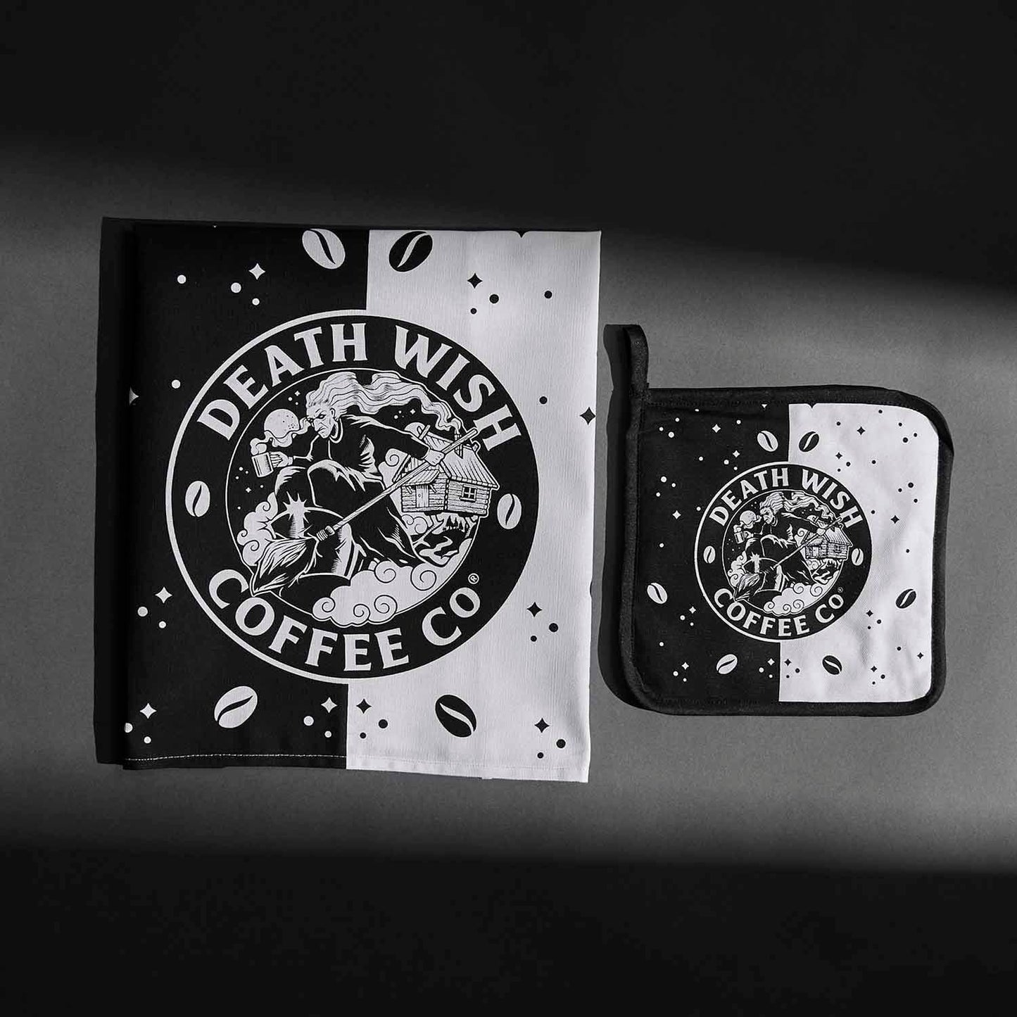 Witch's Kitchen Towel and Potholder Set